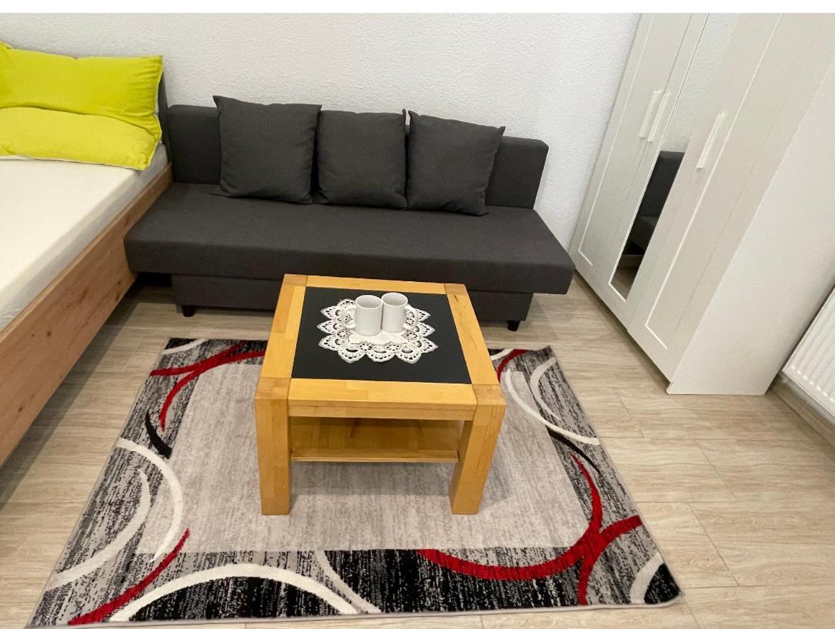 Studio Apartment Zentrum Ruesselsheim Exterior photo